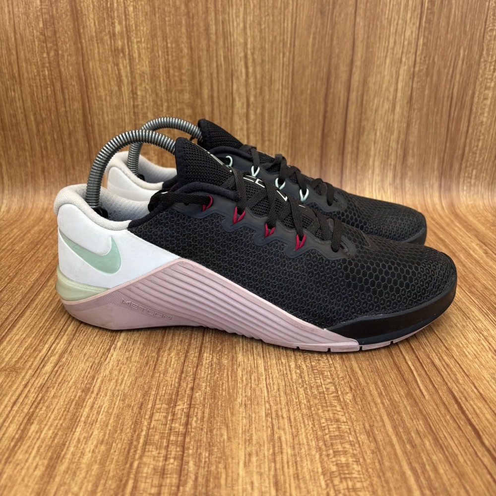 Nike Metcon 5 Training Shoes Womens 9.5 Black Pink AQ2982-066 Cross Training
